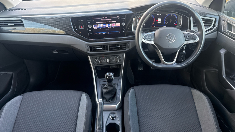 Volkswagen Polo 1.0 Life 5dr Petrol Hatchback